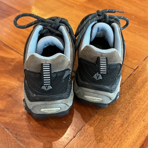Excellent condition Vasque hiking boots - Picture 3 of 4